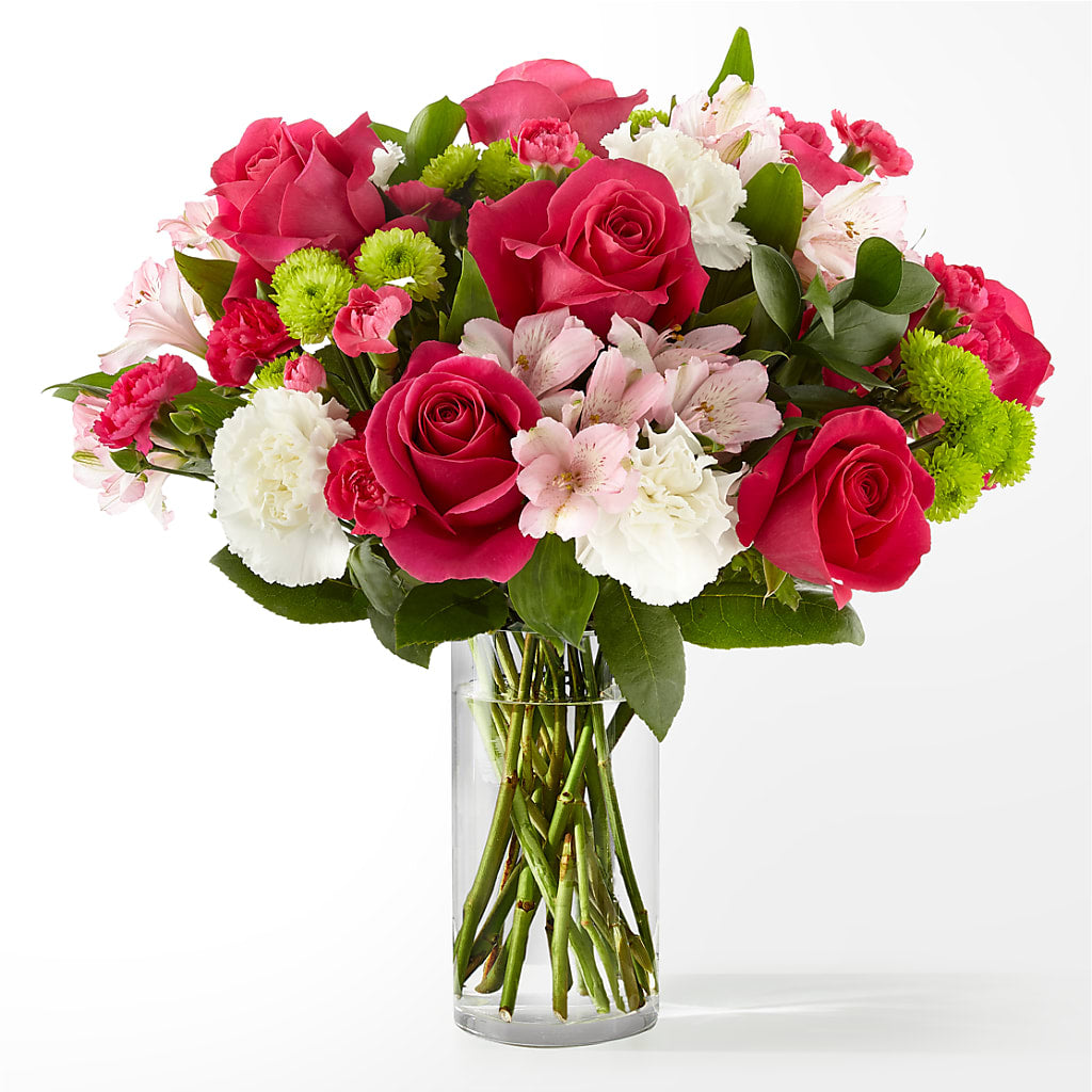 Sweet & Pretty Bouquet – The Love Bug Flowers, Timmins ON