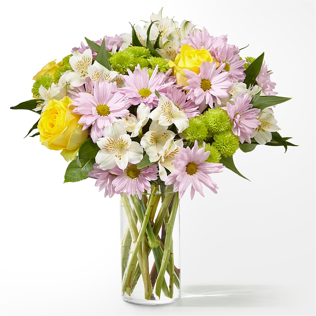 Sweet Spring Delight Bouquet – The Love Bug Flowers, Timmins ON