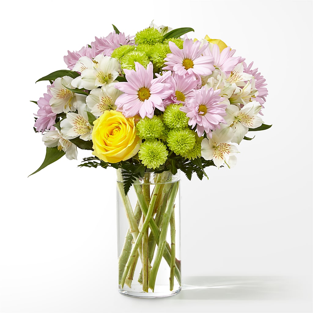 Sweet Spring Delight Bouquet – The Love Bug Flowers, Timmins ON