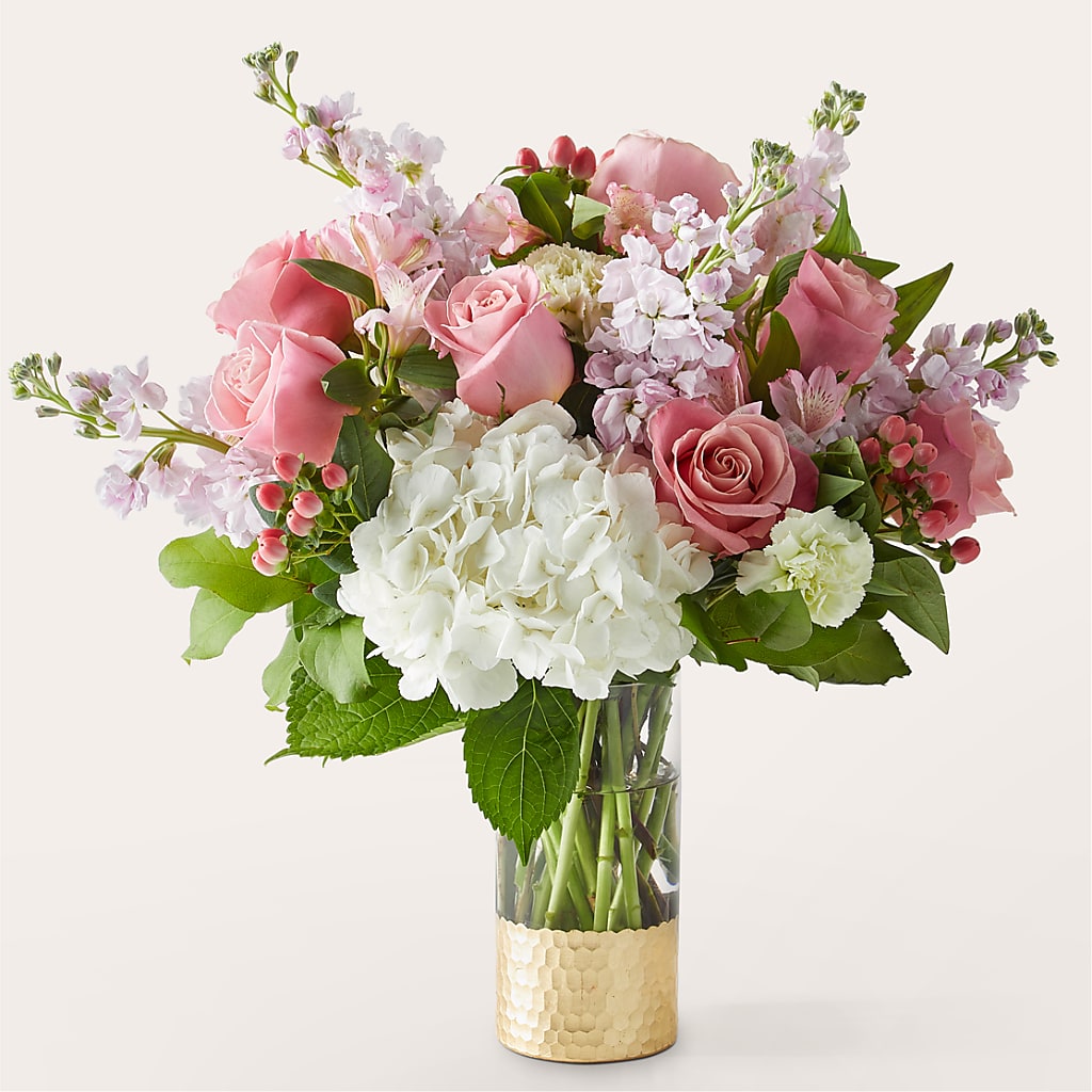 Little Luxuries Bouquet – The Love Bug Flowers, Timmins ON