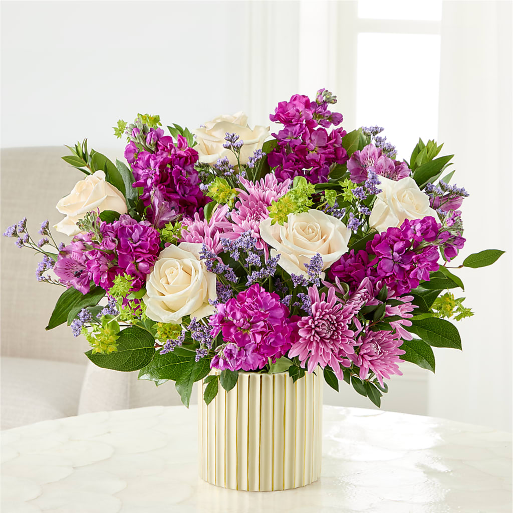 The Boutique Bouquet – The Love Bug Flowers, Timmins ON
