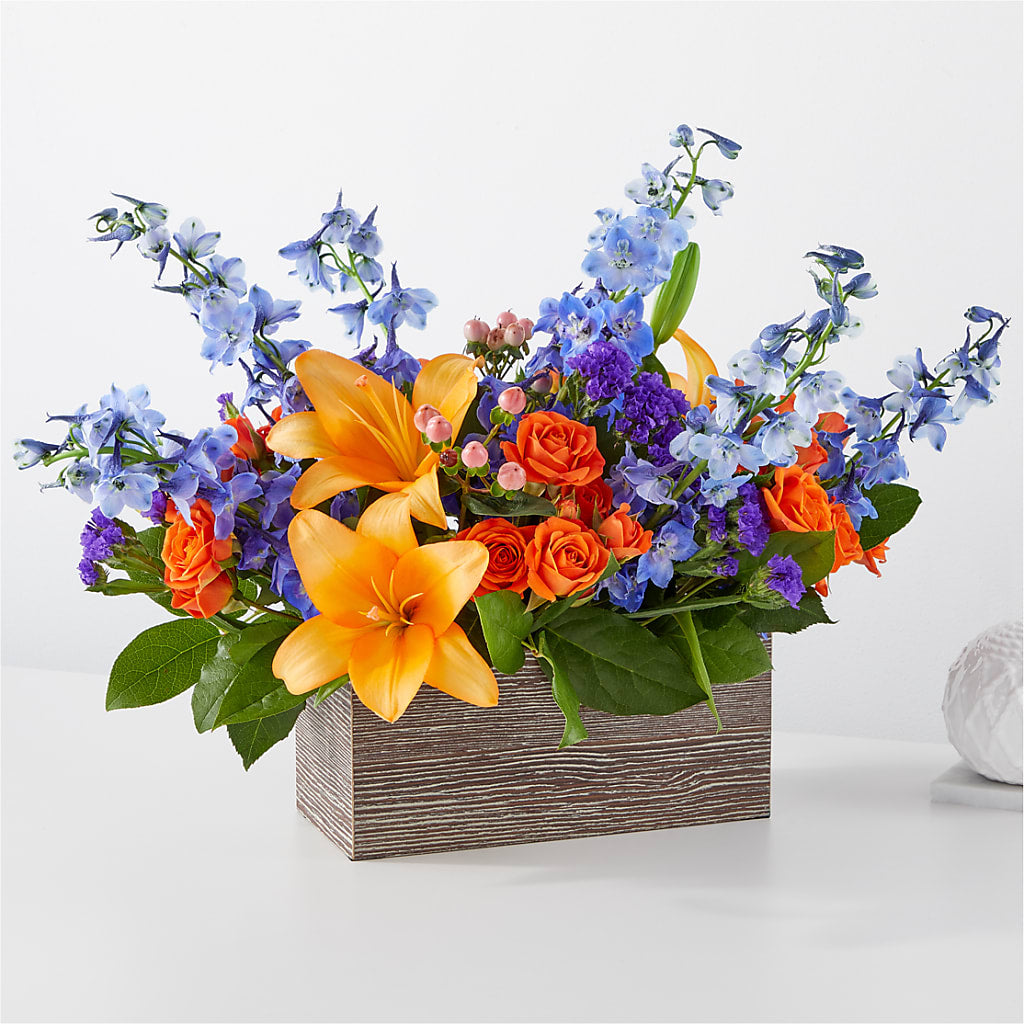 Radiant Citrus Box Bouquet – The Love Bug Flowers, Timmins ON