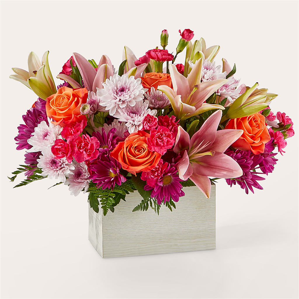 Light of My Life Box Bouquet – The Love Bug Flowers, Timmins ON