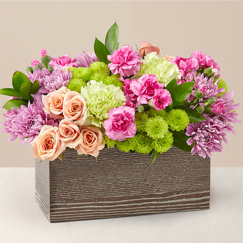 Simple Charm Bouquet – The Love Bug Flowers, Timmins ON