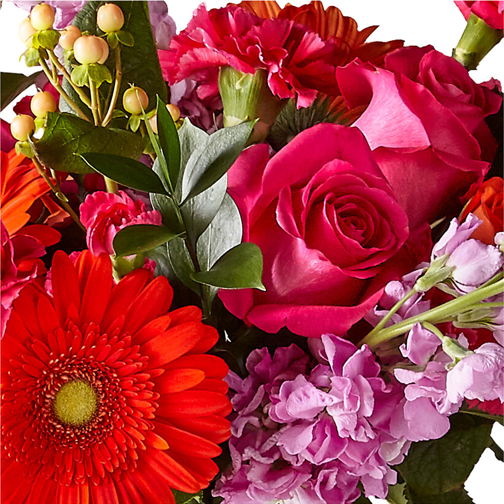Florist Designed Mixed Bouquet – The Love Bug Flowers, Timmins ON