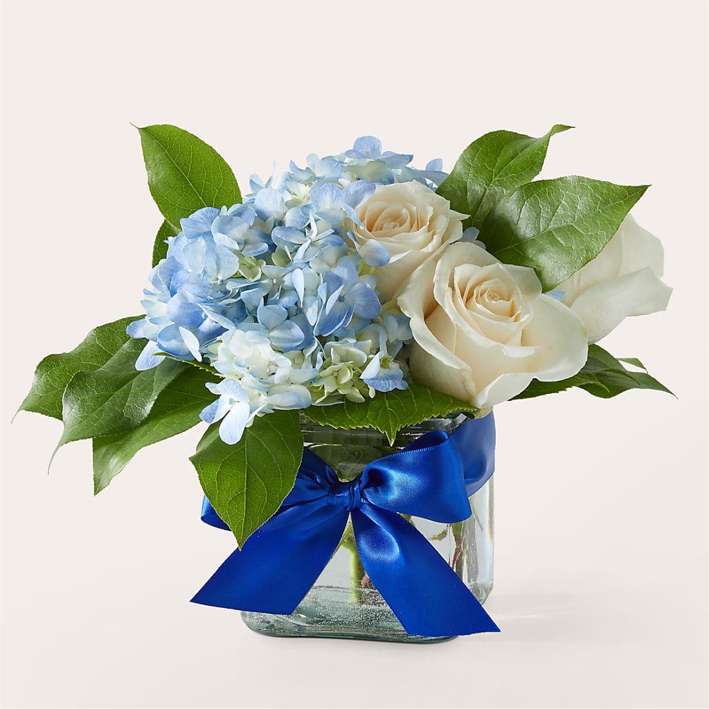 Sky Blue Delight Bouquet – The Love Bug Flowers, Timmins ON