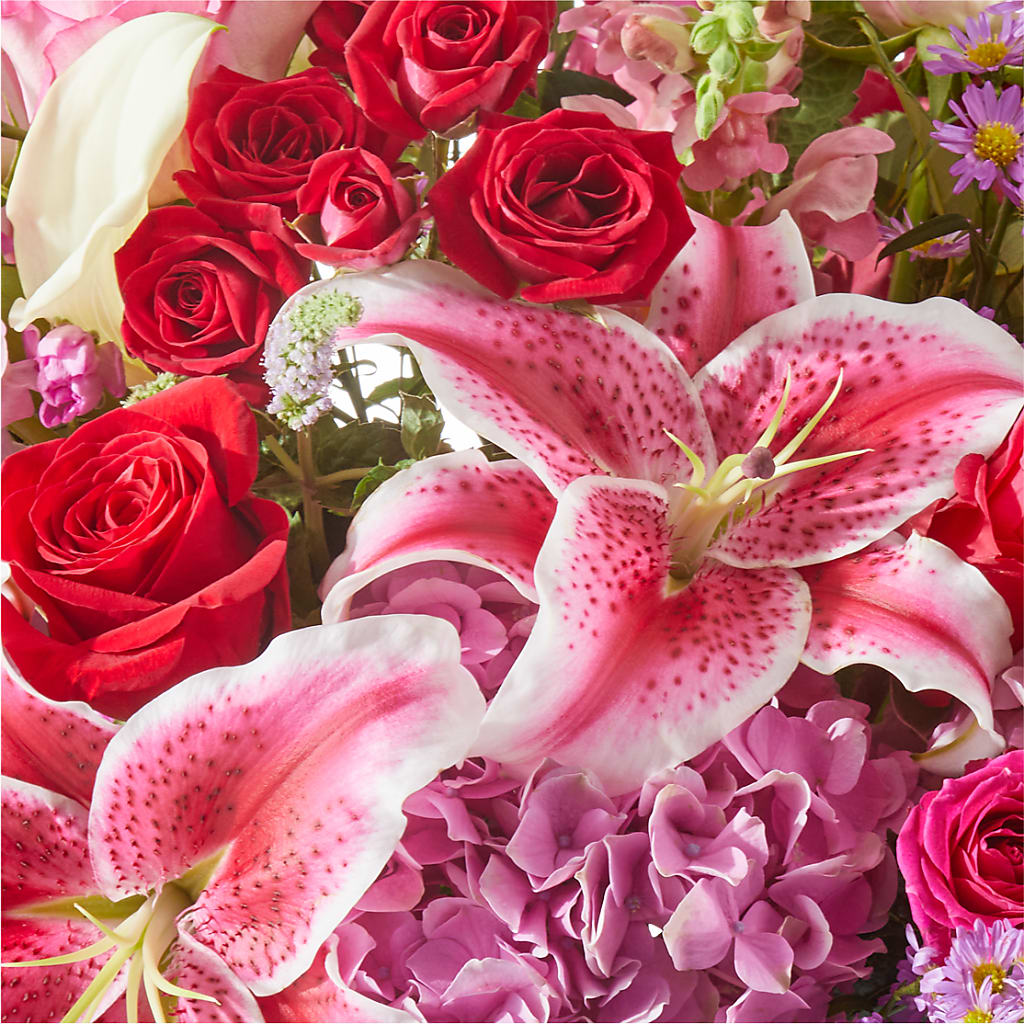 Better Together - A Luxury Florist Original – The Love Bug Flowers, Timmins ON