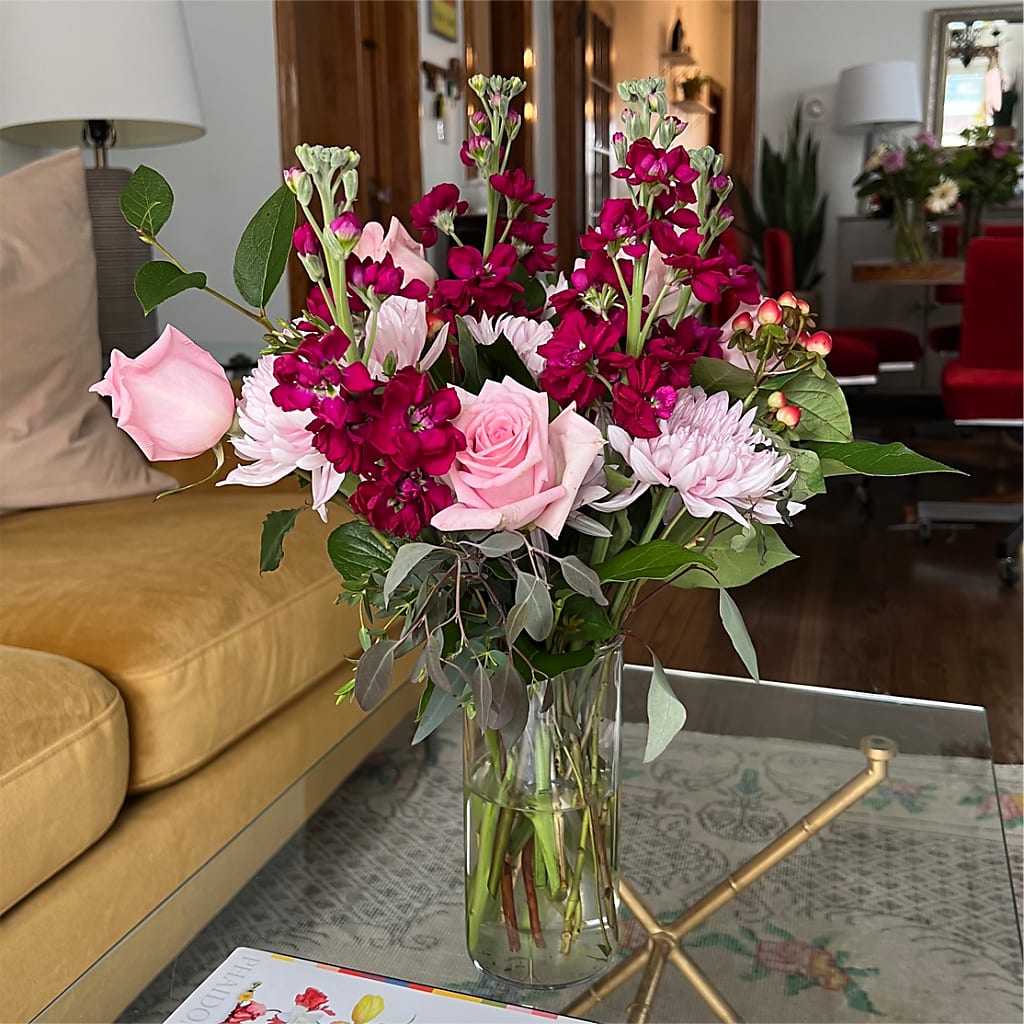 Sunday Morning Bouquet – The Love Bug Flowers, Timmins ON