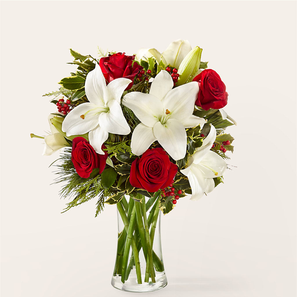 Sparkling Snowflakes Bouquet – The Love Bug Flowers, Timmins ON