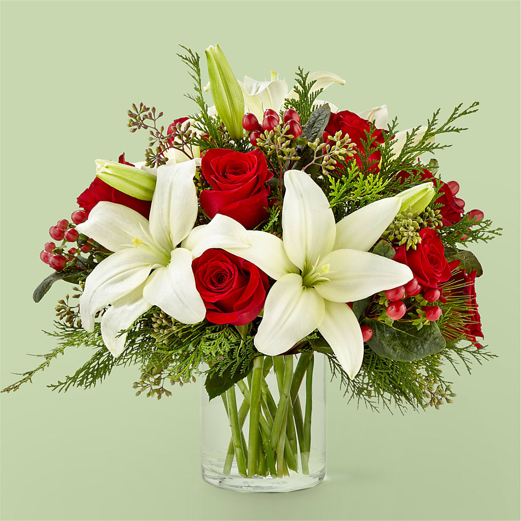 Glittering Lights Bouquet – The Love Bug Flowers, Timmins ON