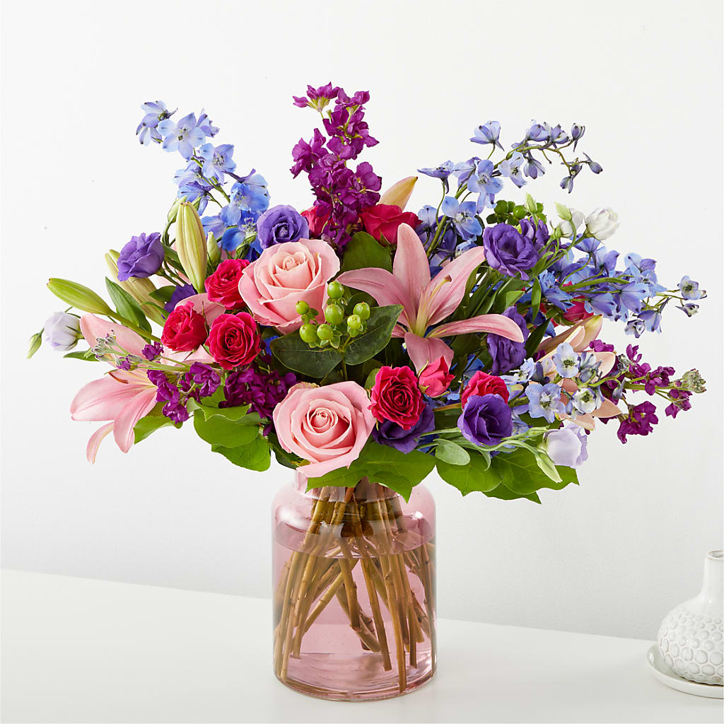 Breezy Meadows Bouquet – The Love Bug Flowers, Timmins ON