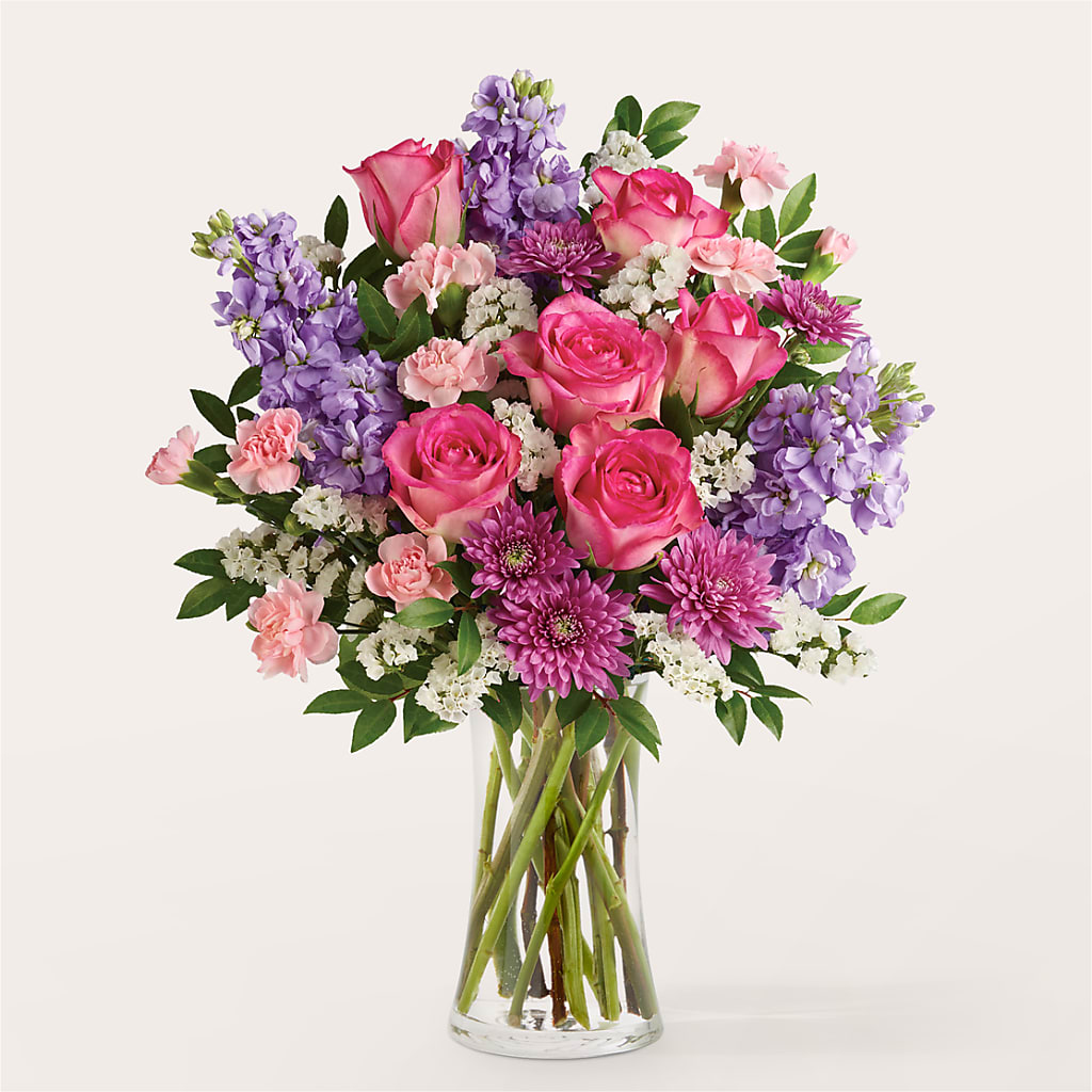 Slumber Party Bouquet – The Love Bug Flowers, Timmins ON
