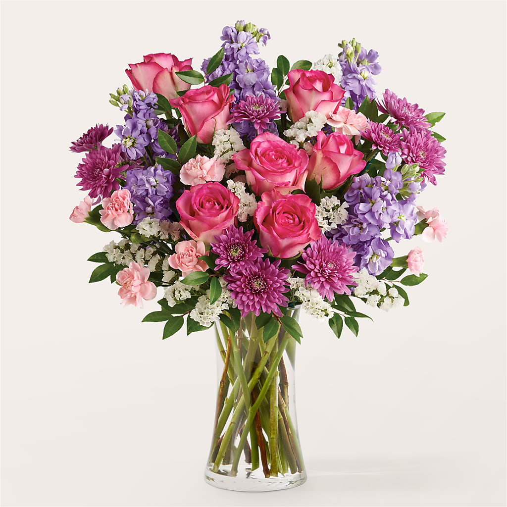 Slumber Party Bouquet – The Love Bug Flowers, Timmins ON