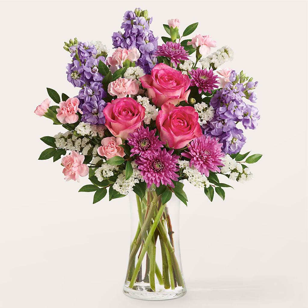 Slumber Party Bouquet – The Love Bug Flowers, Timmins ON