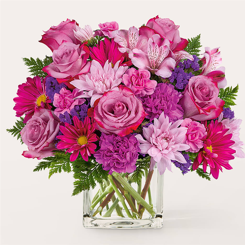 Afternoon Tea Bouquet – The Love Bug Flowers, Timmins ON