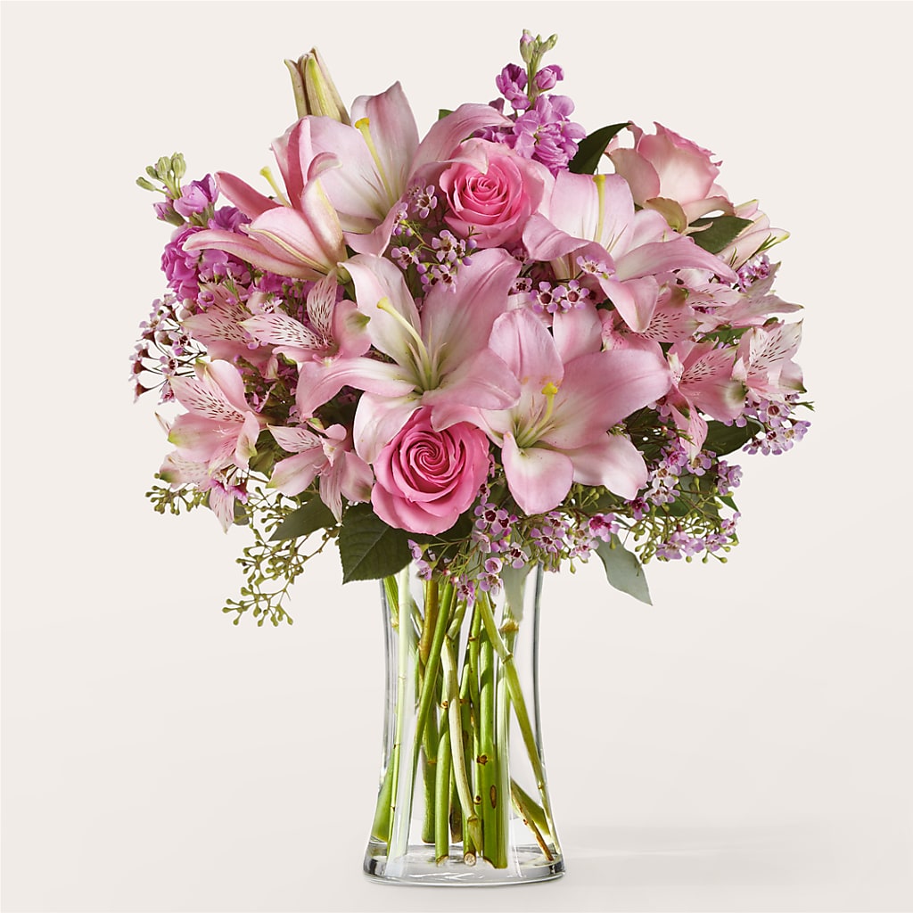 Gentle Gesture Bouquet – The Love Bug Flowers, Timmins ON