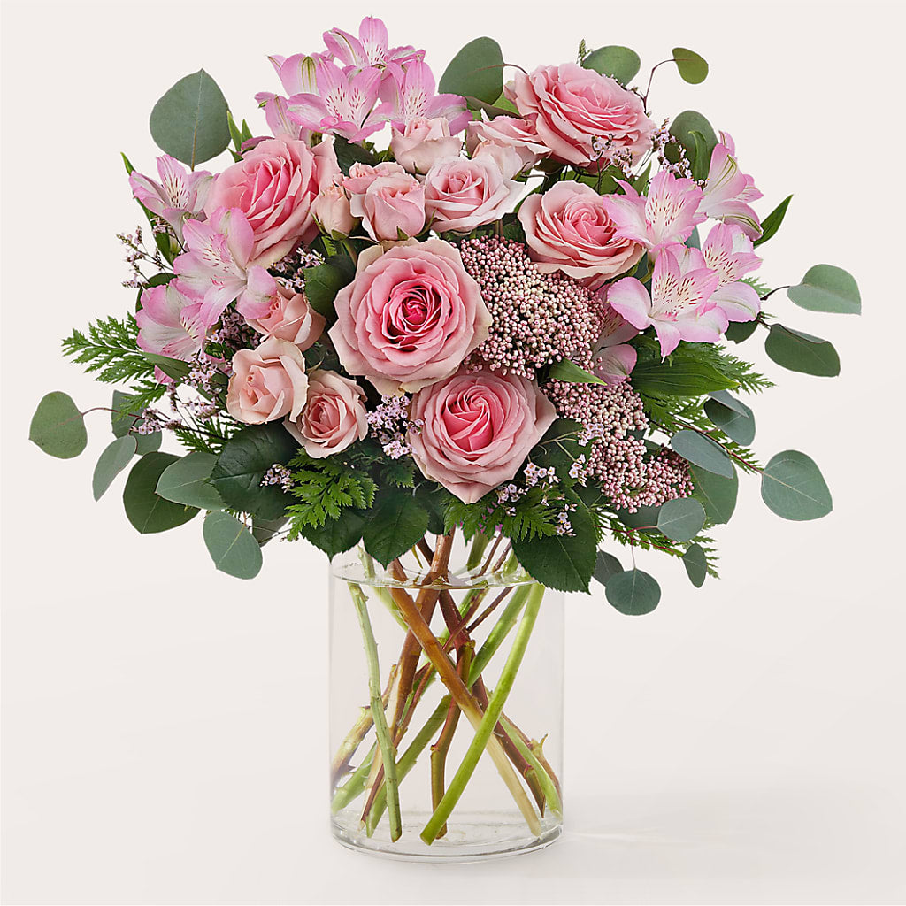 Sweetheart Bouquet – The Love Bug Flowers, Timmins ON
