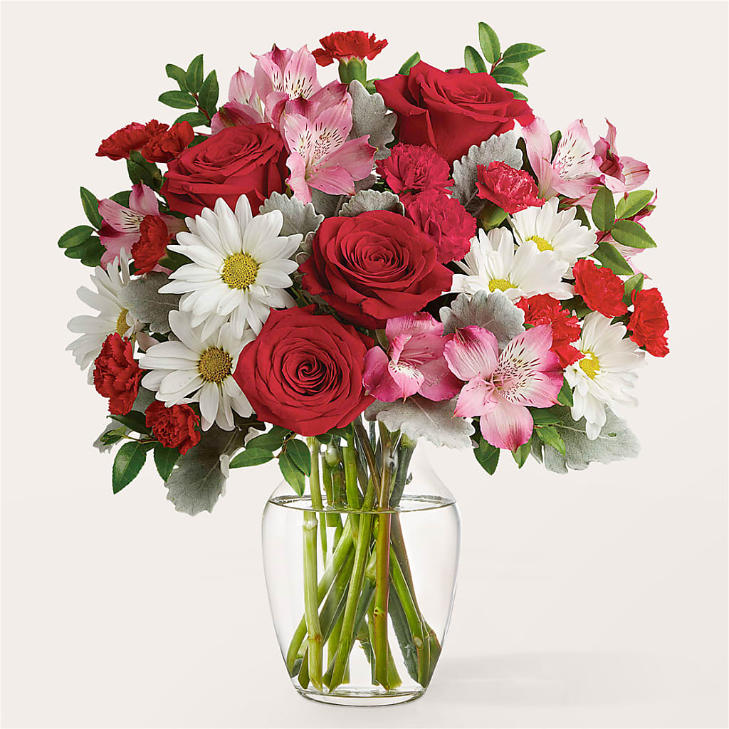 Sugary Sweet Bouquet – The Love Bug Flowers, Timmins ON