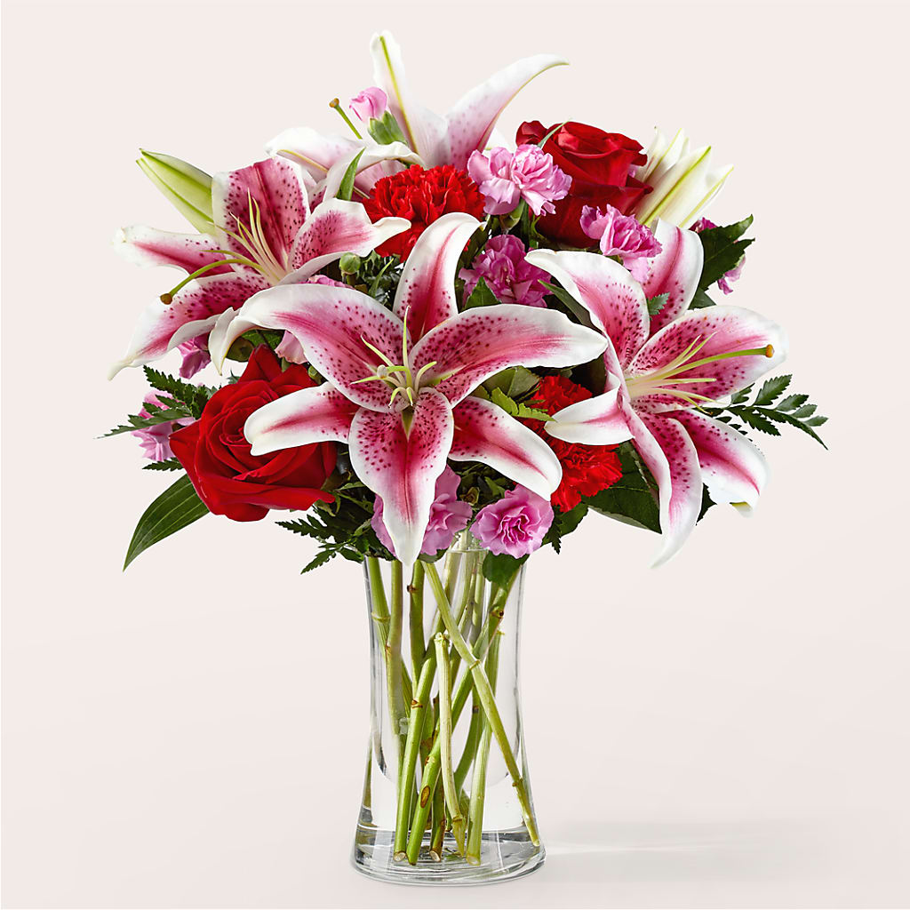 Honeymoon Bouquet – The Love Bug Flowers, Timmins ON