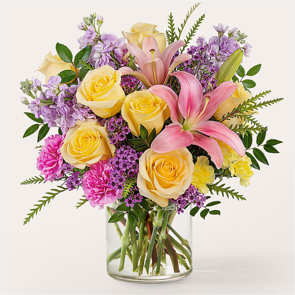 Jubilee Bouquet – The Love Bug Flowers, Timmins ON