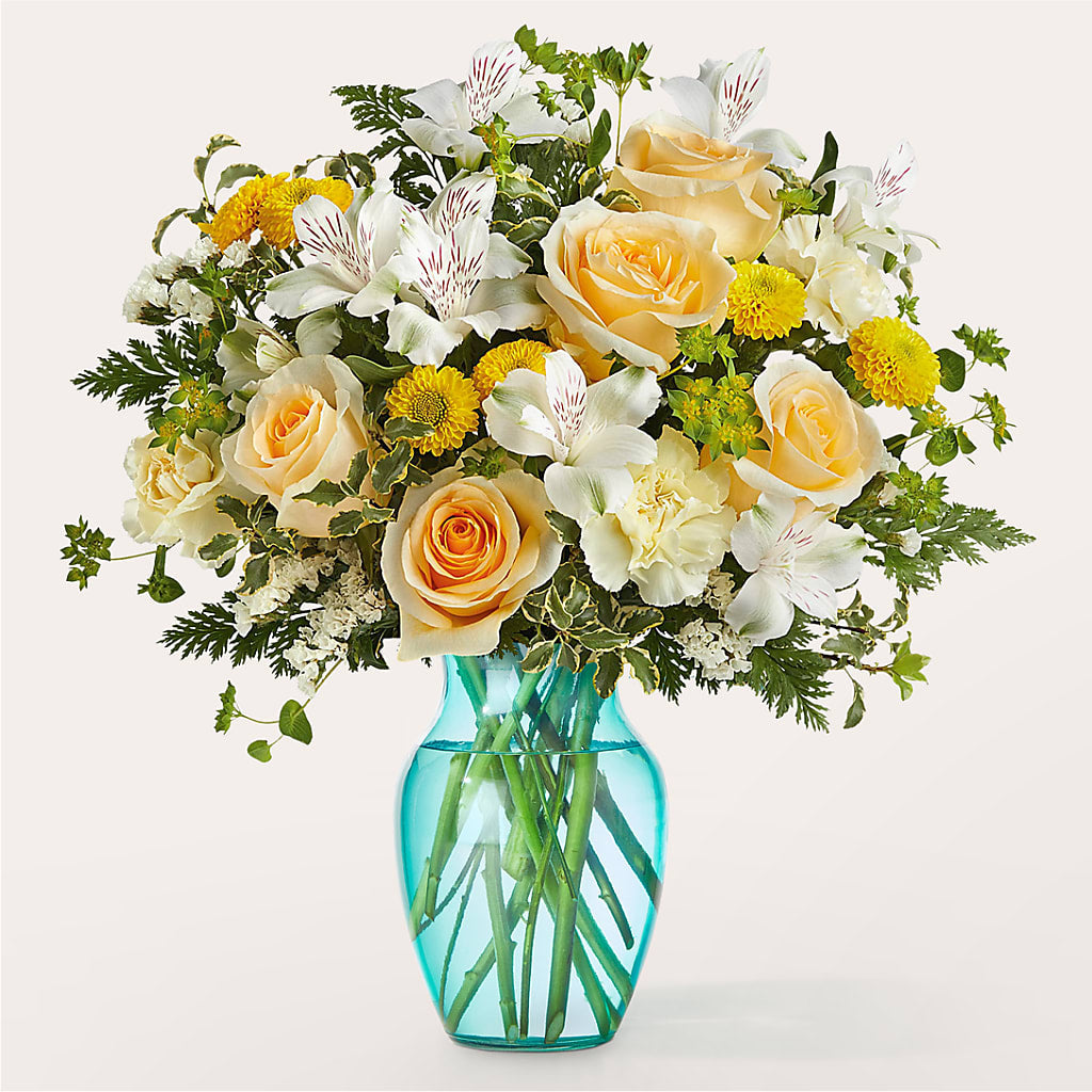 Crisp and Clean Bouquet – The Love Bug Flowers, Timmins ON