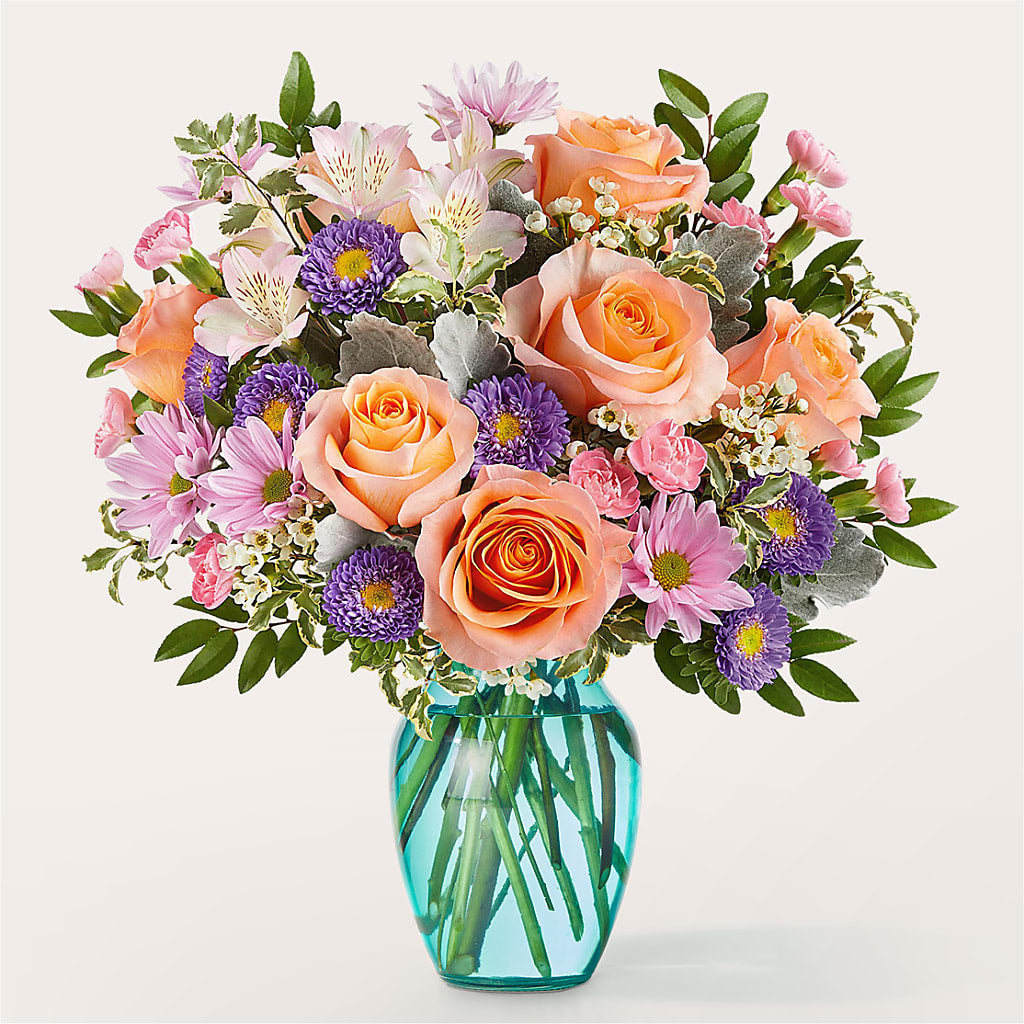 Soft Melody Bouquet – The Love Bug Flowers, Timmins ON