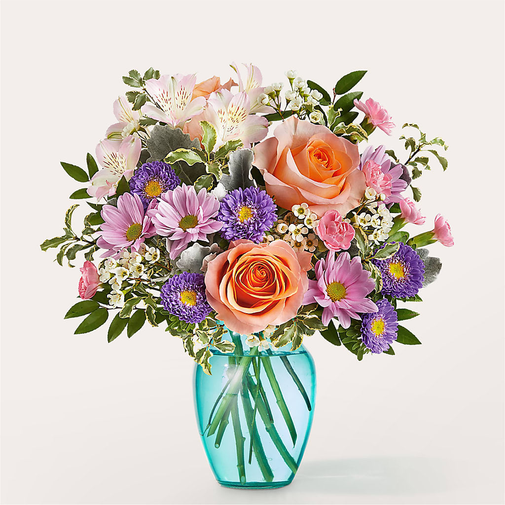 Soft Melody Bouquet – The Love Bug Flowers, Timmins ON