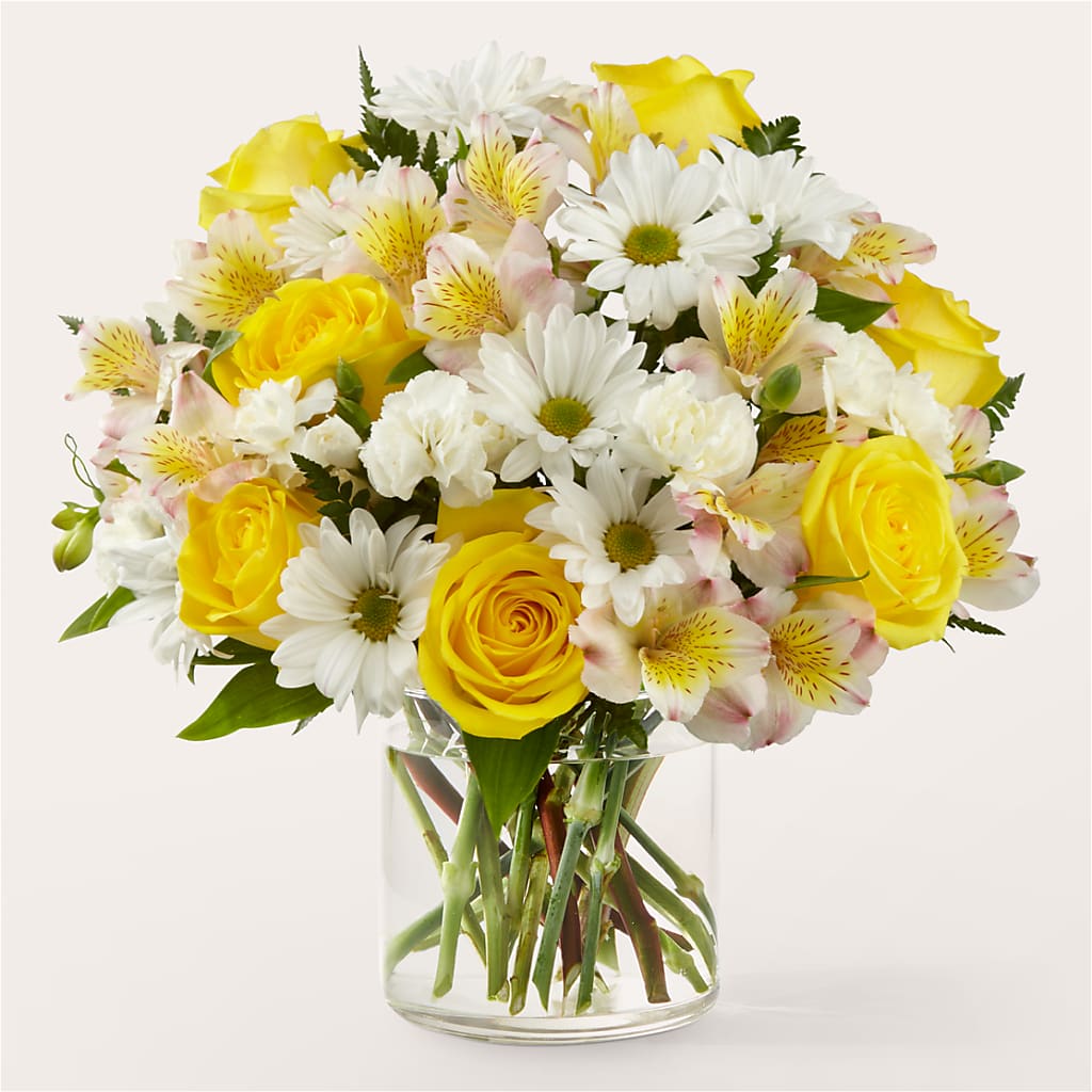 Gleeful Bouquet – The Love Bug Flowers, Timmins ON