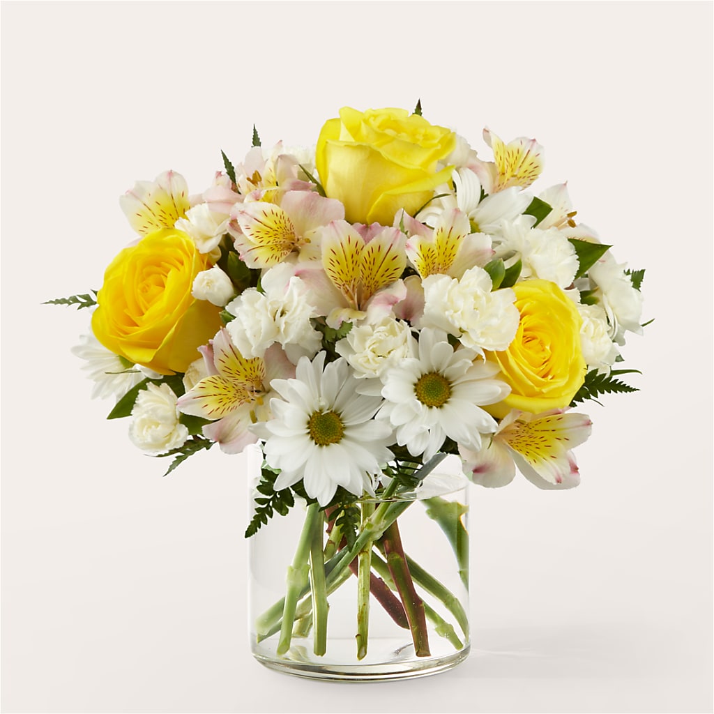 Gleeful Bouquet – The Love Bug Flowers, Timmins ON