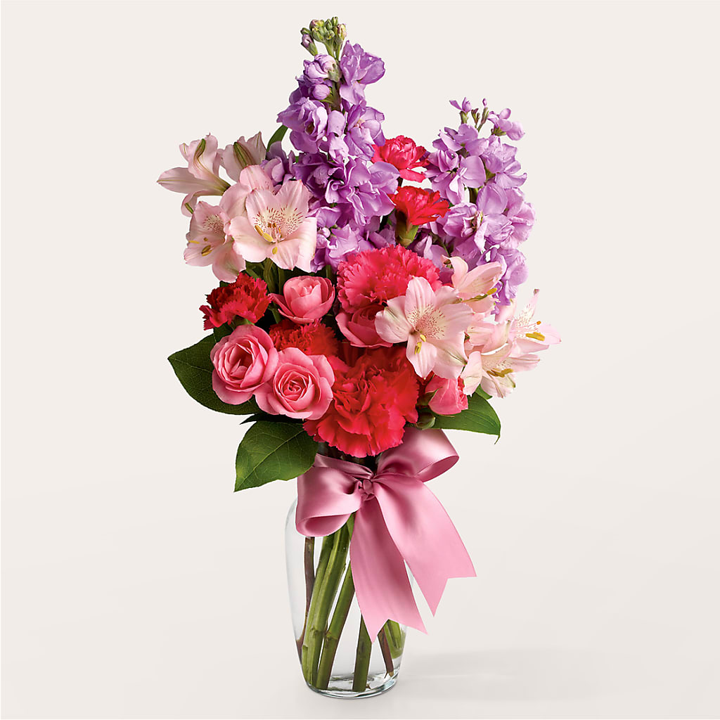 Main Character Bouquet – The Love Bug Flowers, Timmins ON