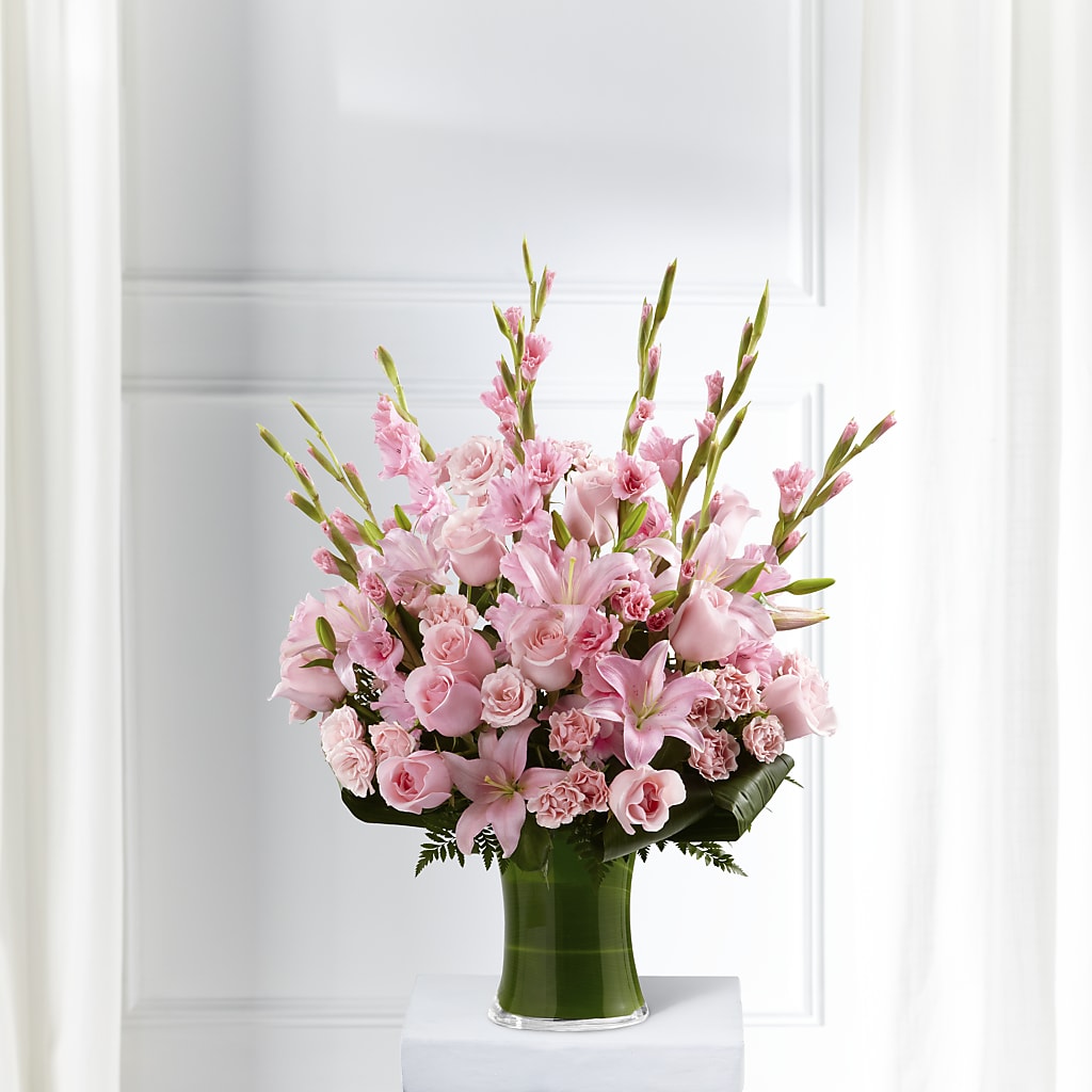 Lovely Tribute Bouquet – The Love Bug Flowers, Timmins ON