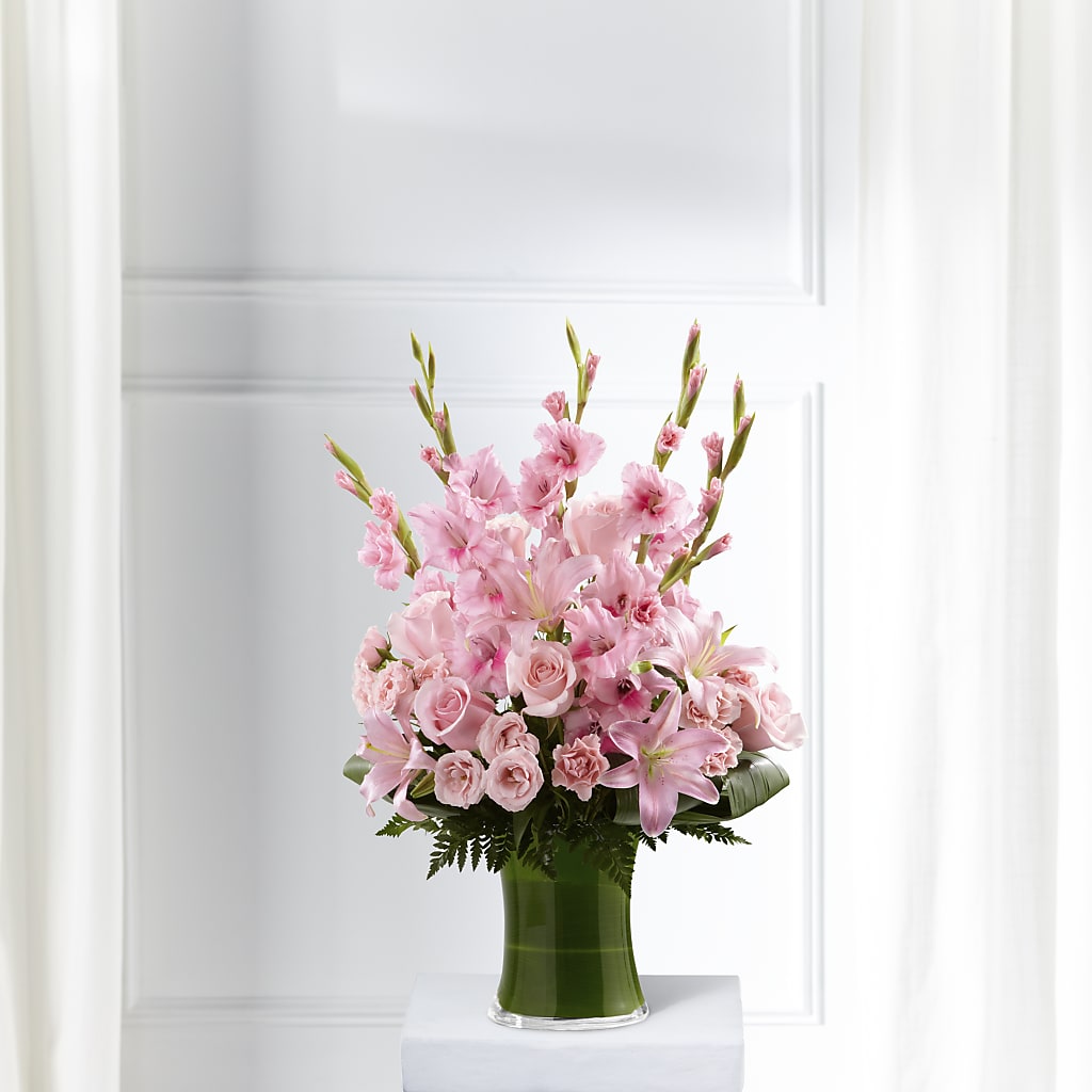 Lovely Tribute Bouquet – The Love Bug Flowers, Timmins ON
