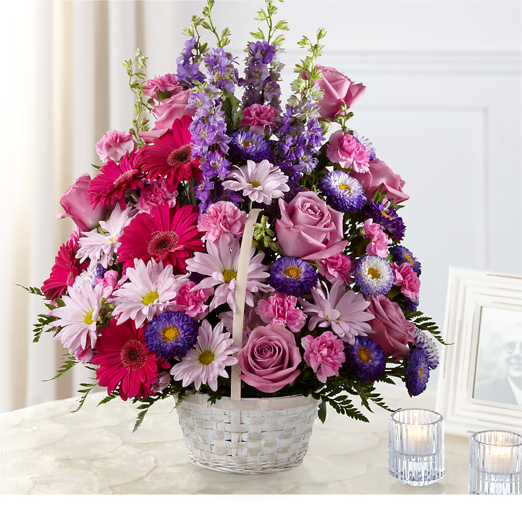 Pastel Peace Basket – The Love Bug Flowers, Timmins ON