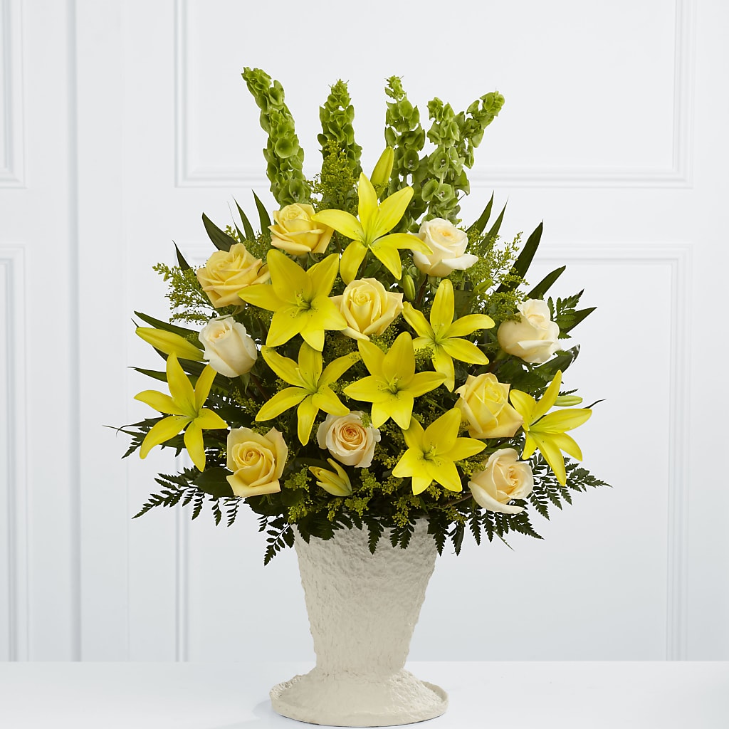 Golden Memories Arrangement – The Love Bug Flowers, Timmins ON