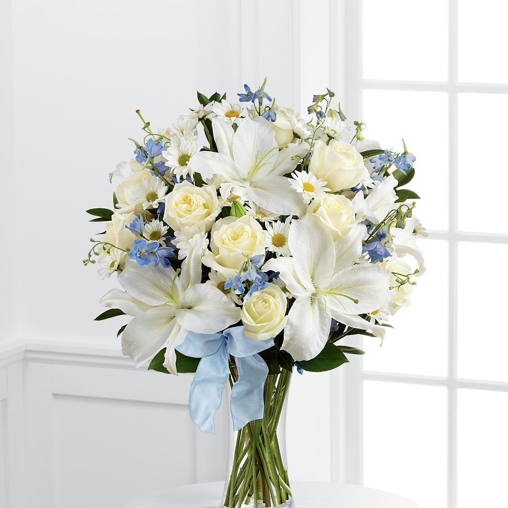 Sweet Peace Bouquet – The Love Bug Flowers, Timmins ON