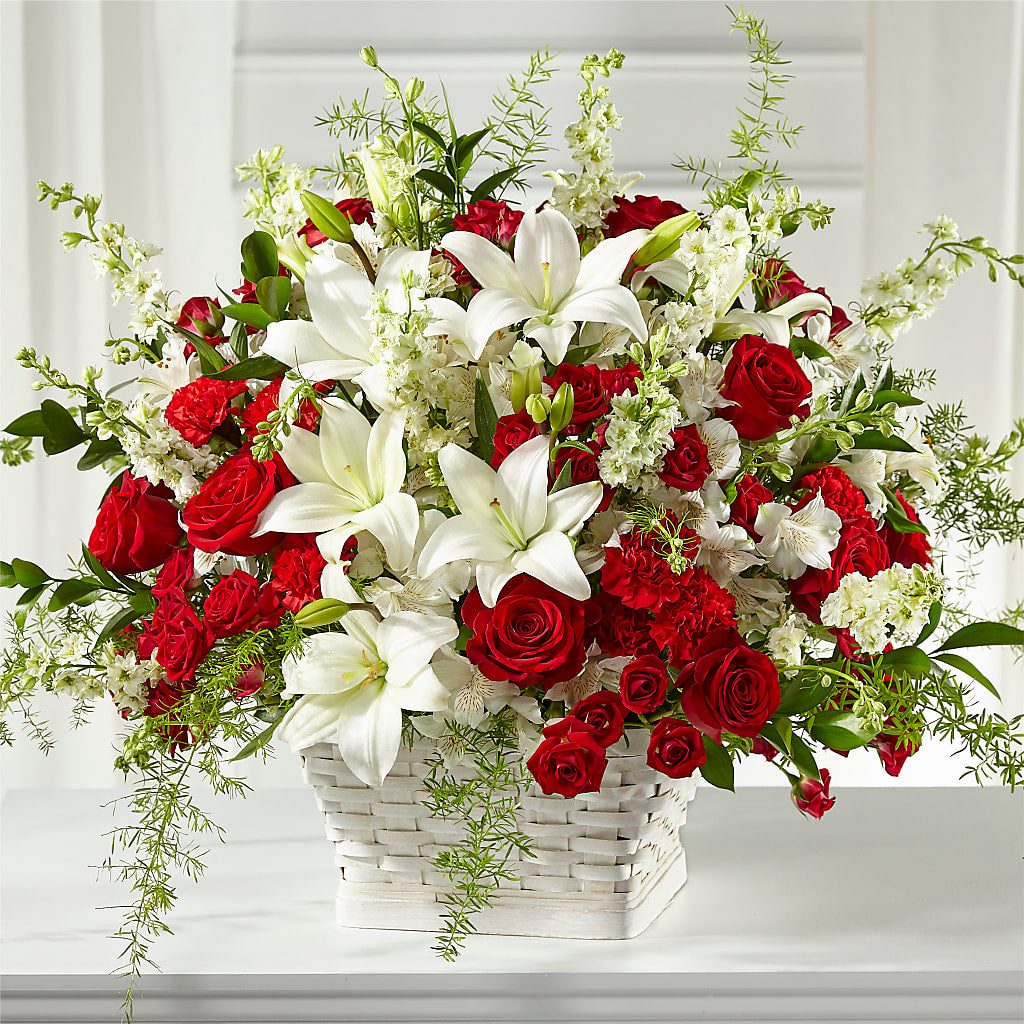 Sentiments of Love Arrangement – The Love Bug Flowers, Timmins ON