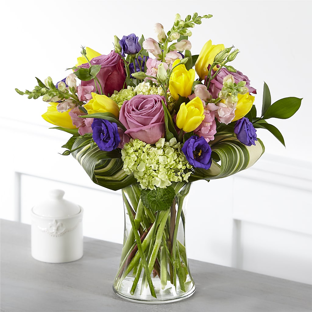 Wondrous Memories Bouquet – The Love Bug Flowers, Timmins ON