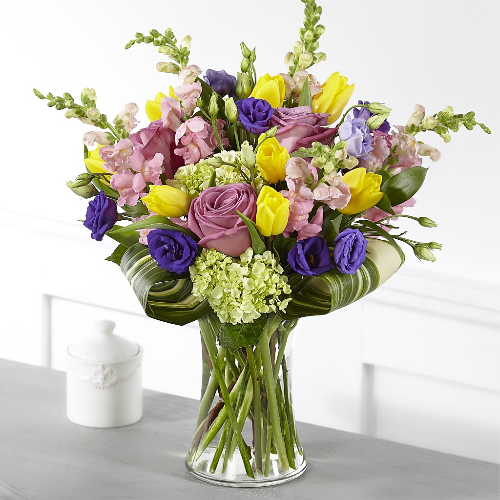 Wondrous Memories Bouquet – The Love Bug Flowers, Timmins ON