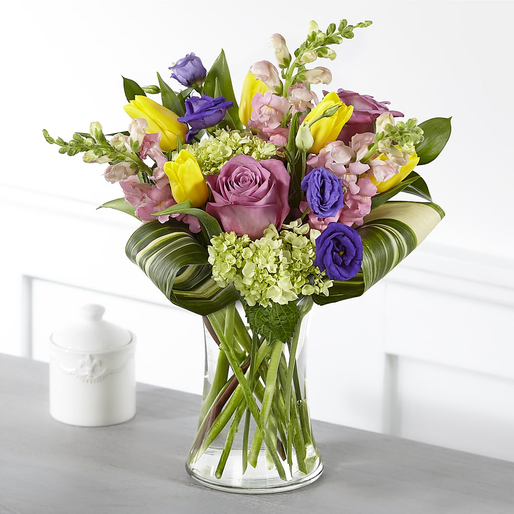 Wondrous Memories Bouquet – The Love Bug Flowers, Timmins ON