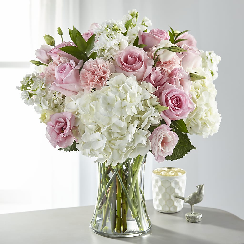 Guiding Grace Bouquet – The Love Bug Flowers, Timmins ON