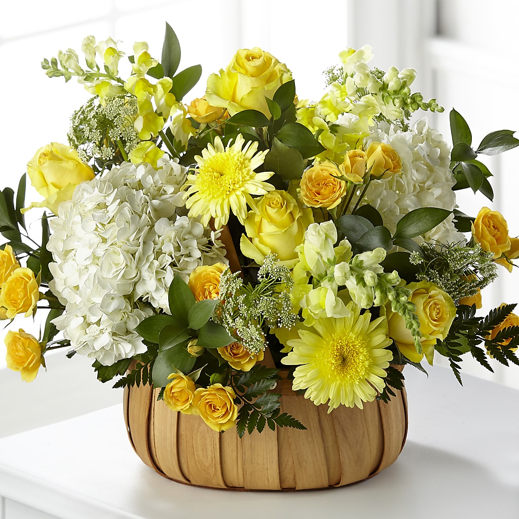 Rustic Remembrance Basket – The Love Bug Flowers, Timmins ON