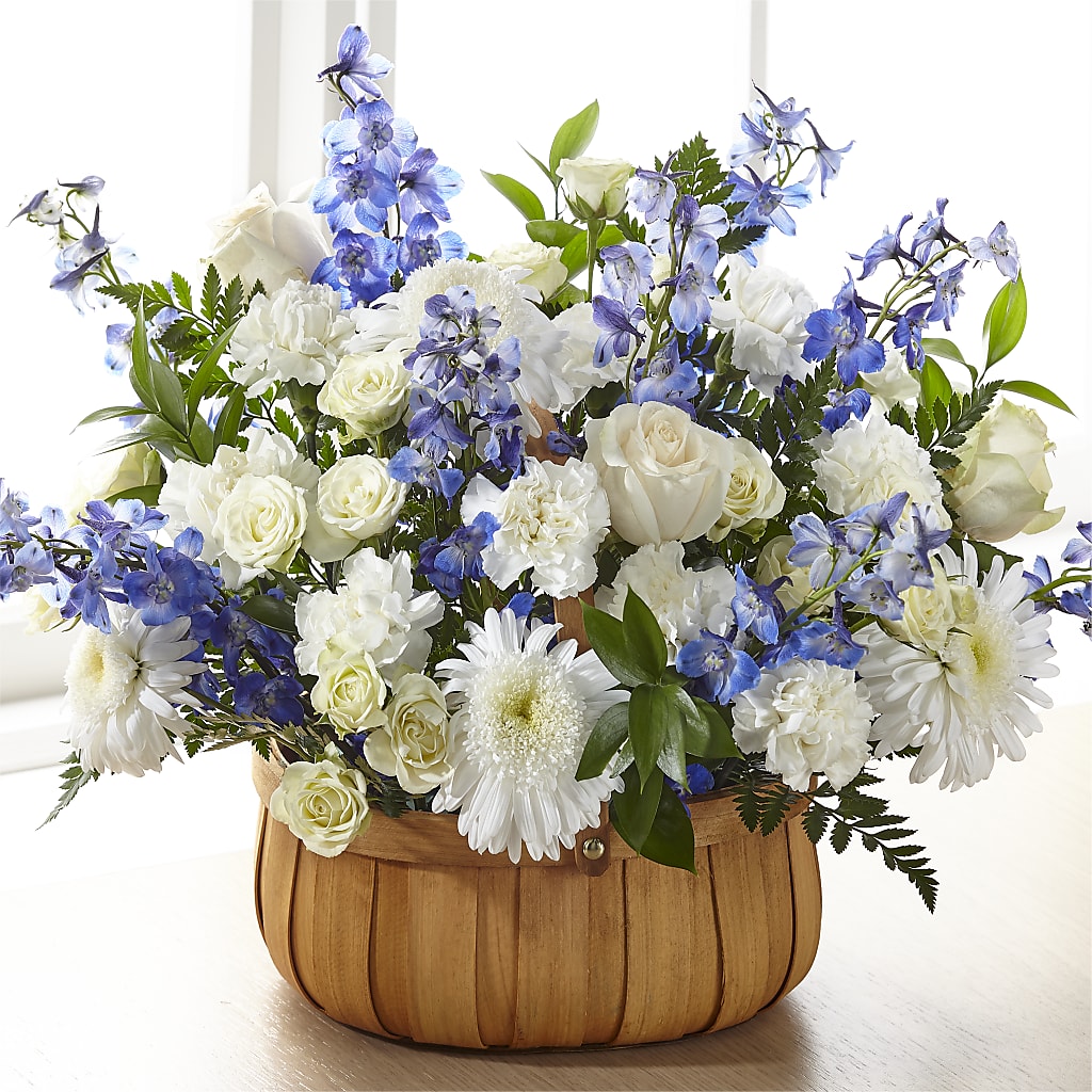 Harmony & Grace Basket – The Love Bug Flowers, Timmins ON