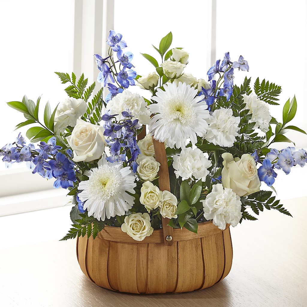 Harmony & Grace Basket – The Love Bug Flowers, Timmins ON
