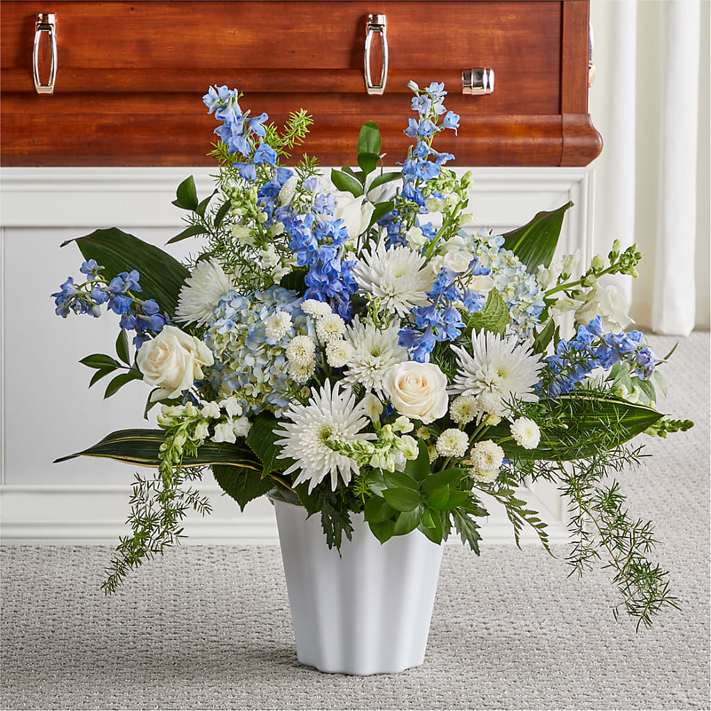 Everlasting Memories Floor Basket – The Love Bug Flowers, Timmins ON