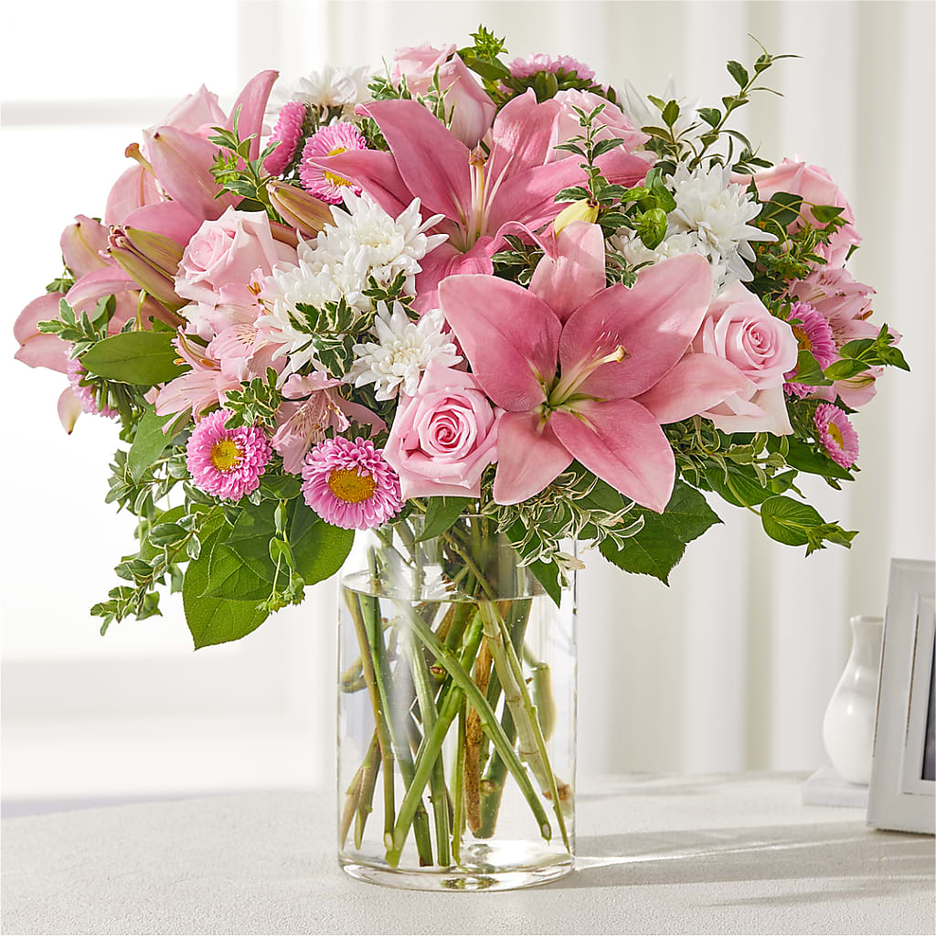 Healing Hug Bouquet – The Love Bug Flowers, Timmins ON