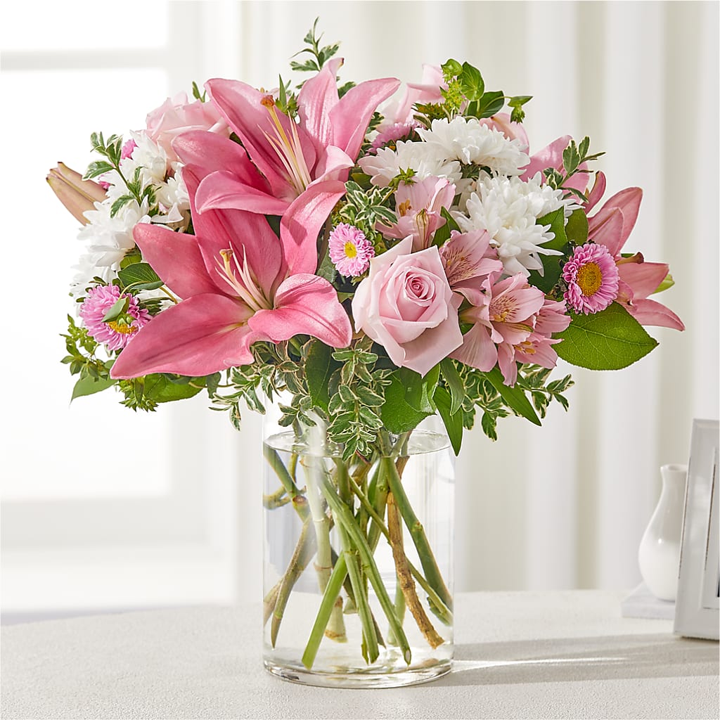 Healing Hug Bouquet – The Love Bug Flowers, Timmins ON