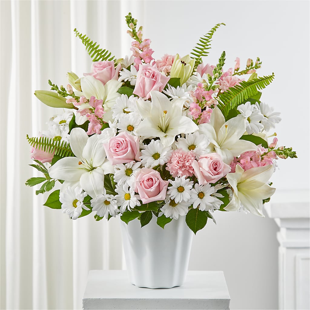Soft Touch Tabletop Basket – The Love Bug Flowers, Timmins ON