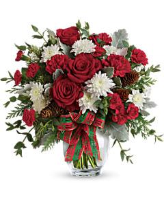Holiday Shine Bouquet – The Love Bug Flowers, Timmins ON
