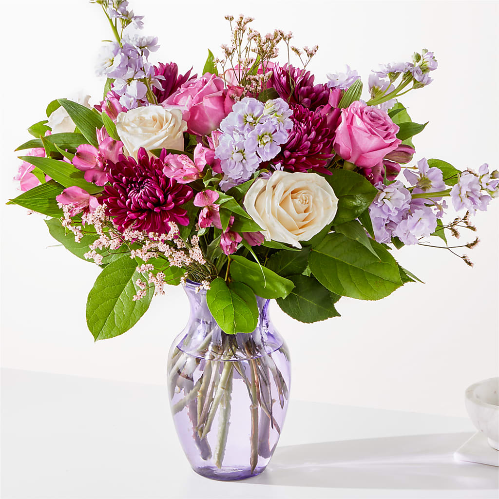 Amethyst Dreams Bouquet – The Love Bug Flowers, Timmins ON
