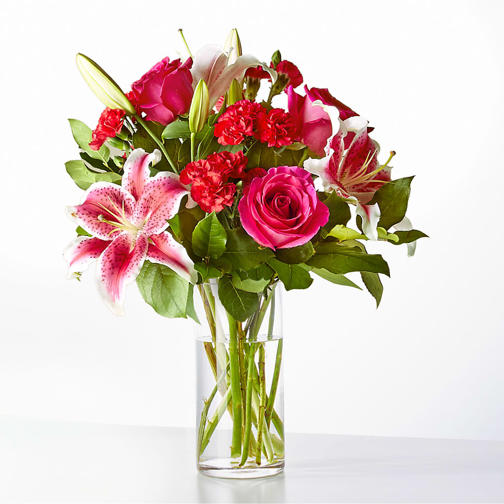 Love at First Sight Bouquet – The Love Bug Flowers, Timmins ON